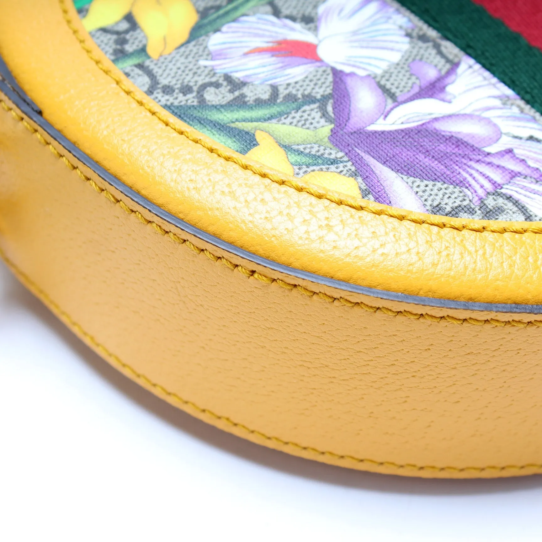 550618 Ophidia GG Flora Round Small Crossbody