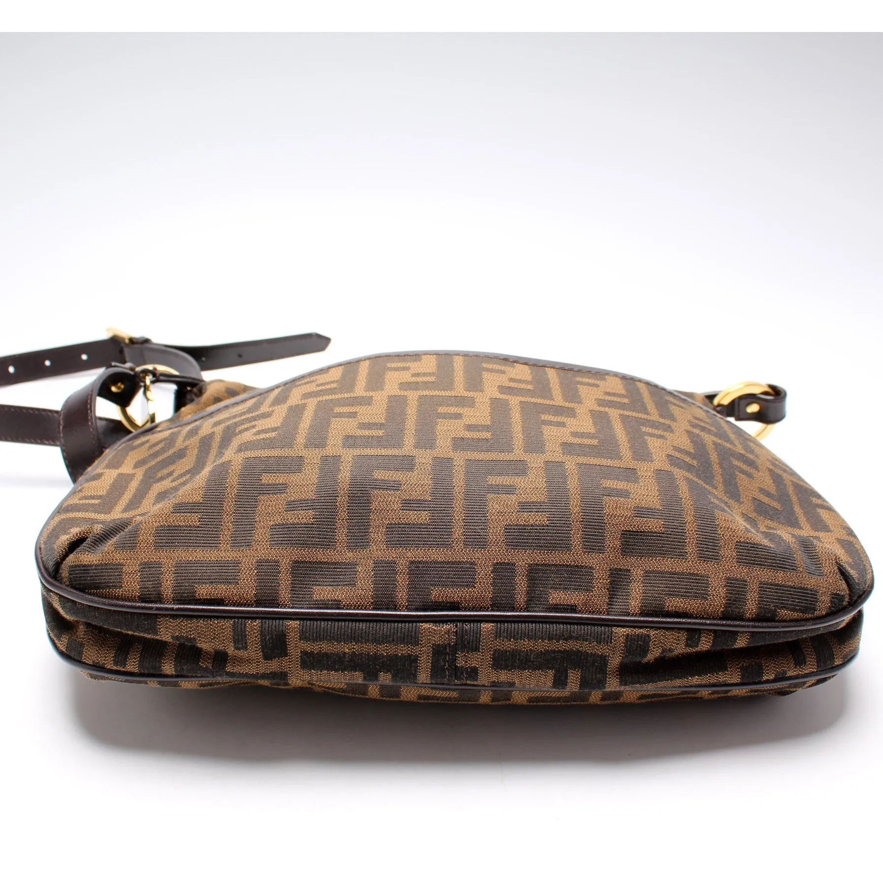 8BT190 Zucca Chef Crossbody