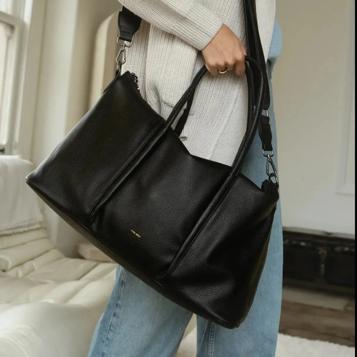 Amara Weekender