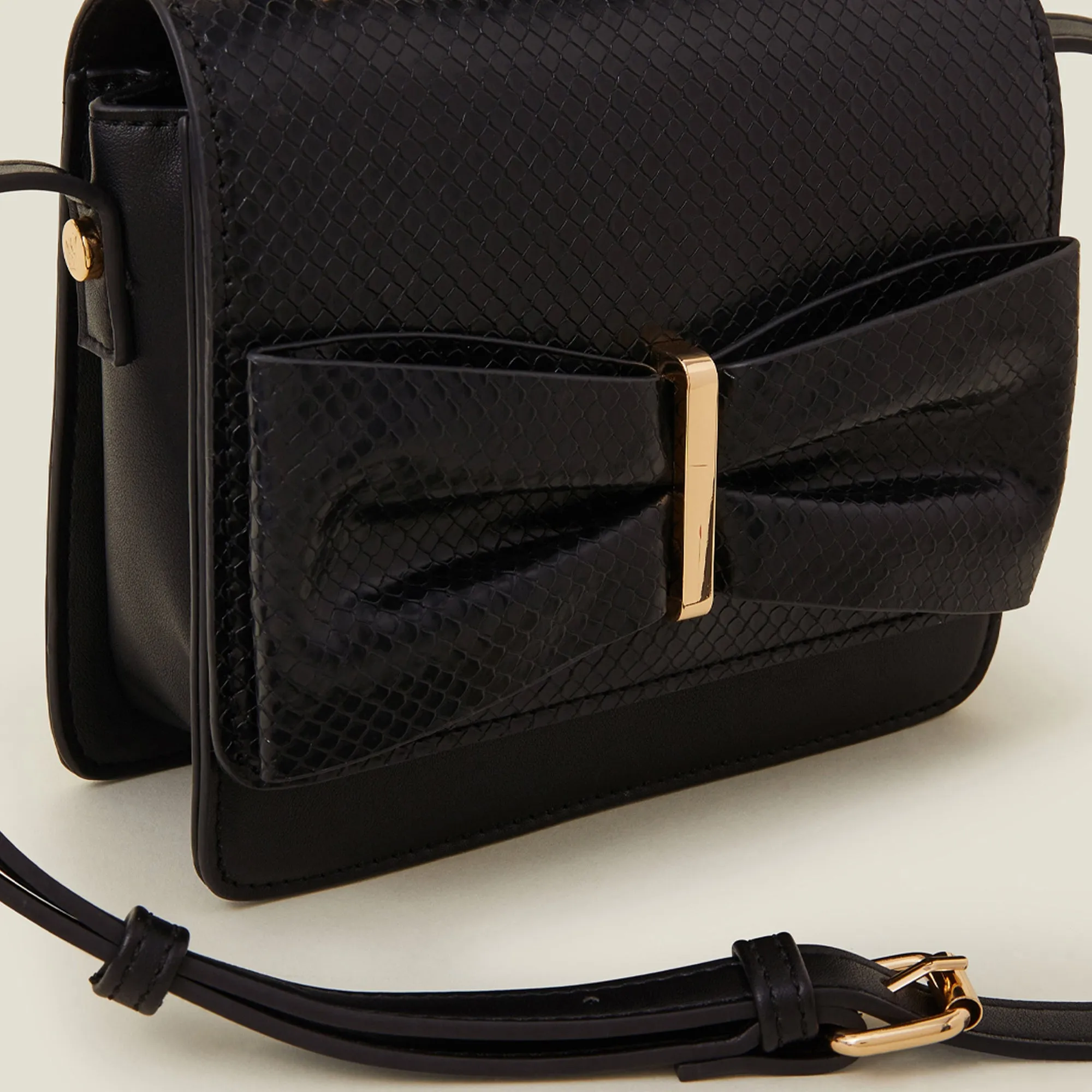 Black Bow Square Sling Bag