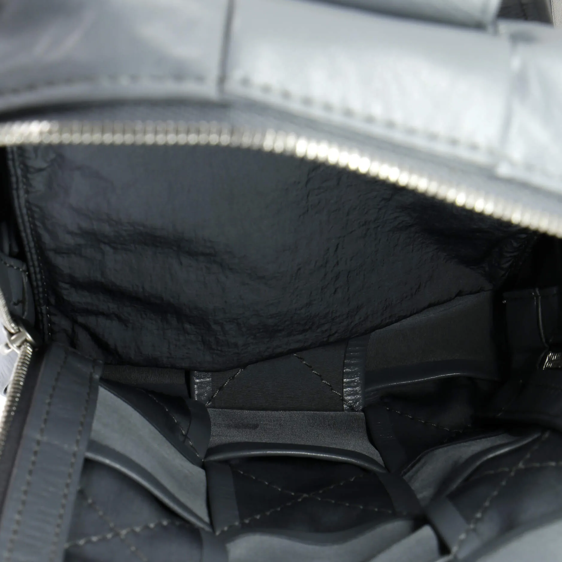 Cassette Sling Crossbody Bag Maxi Intrecciato Leather