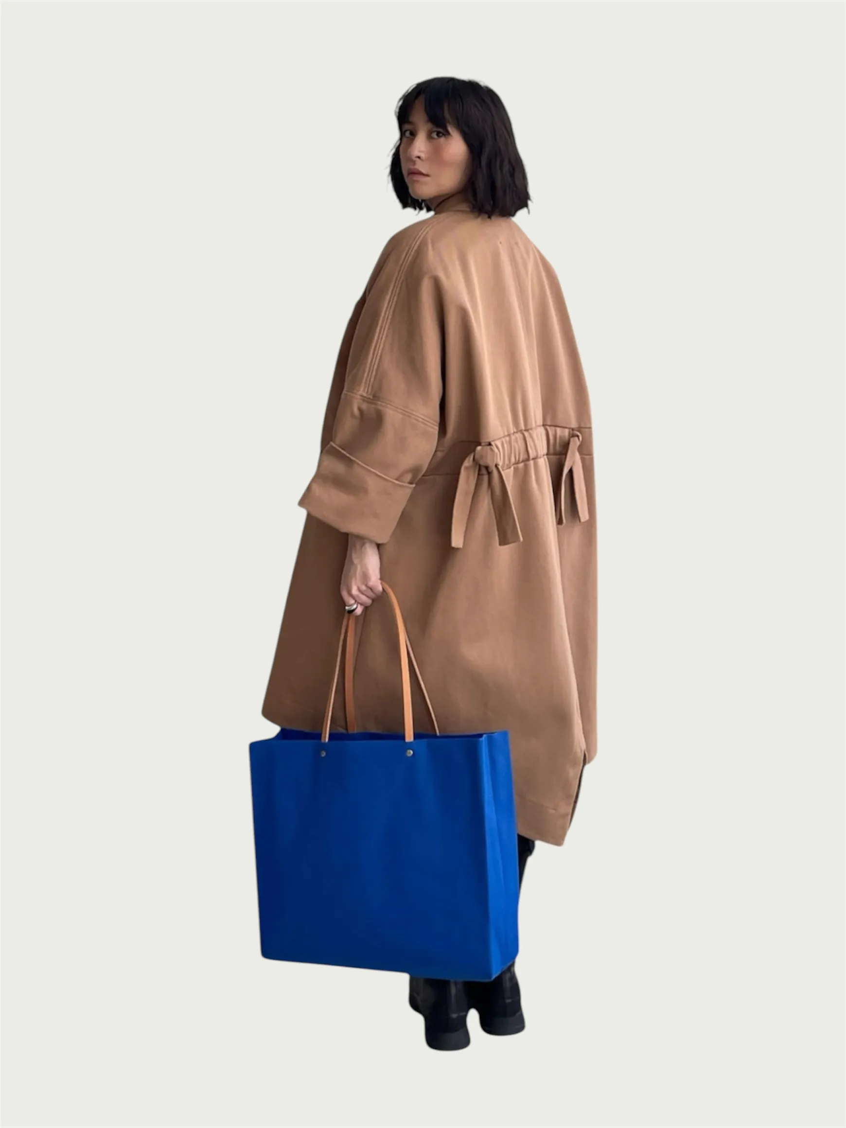 Paper Market Shopper in Electric Blue