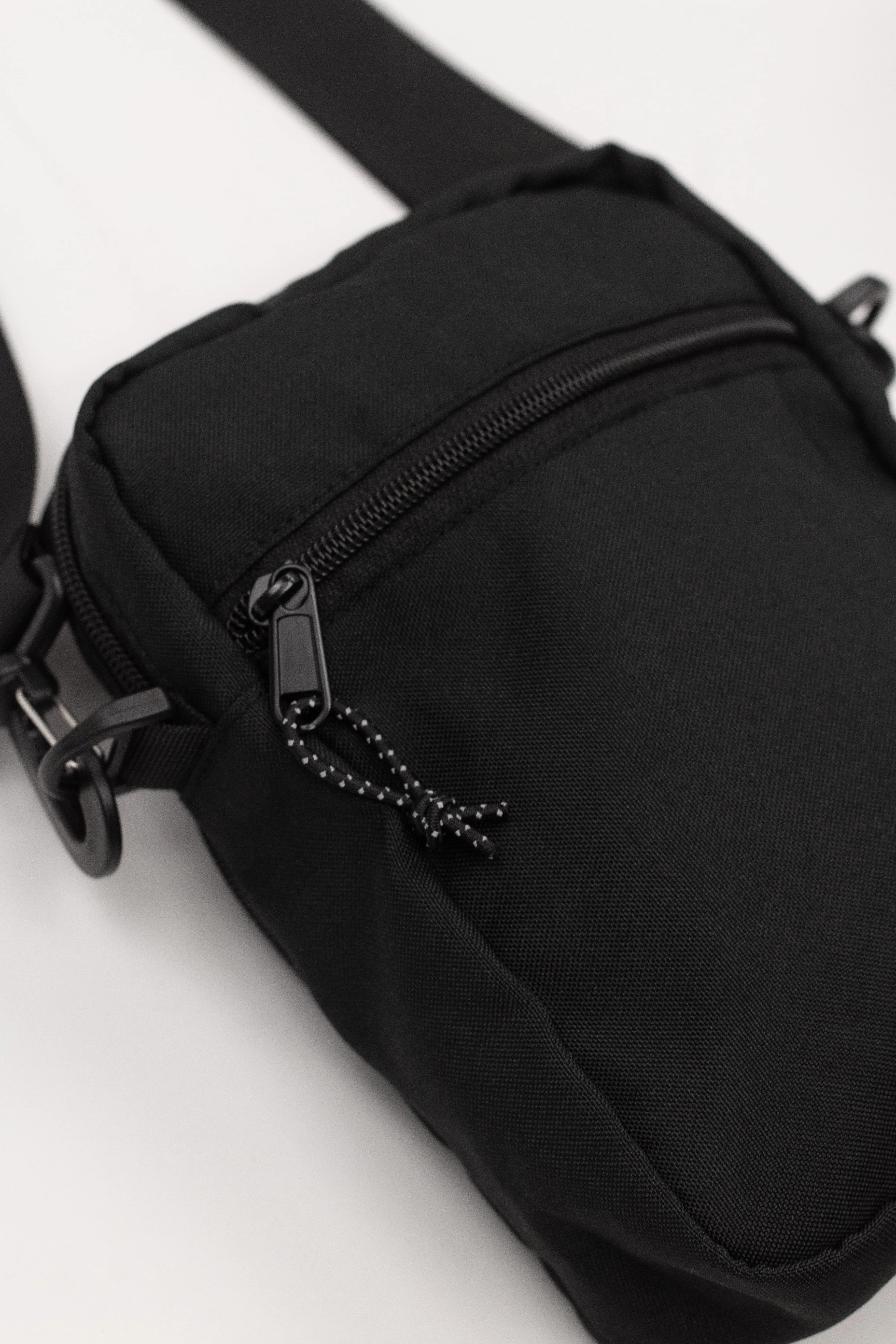 RUBASHKA CROSS BODY BAG BLACK